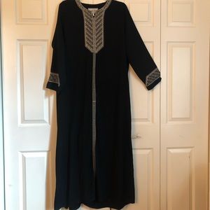 Middle Eastern Embroidered Dress (fits 1X-3X)